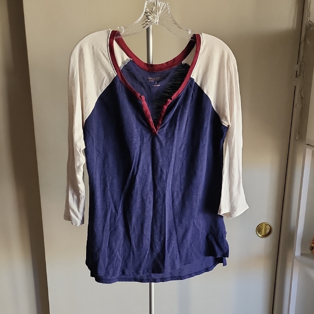 "Arizona Jean Co." Henley Shirt 💙